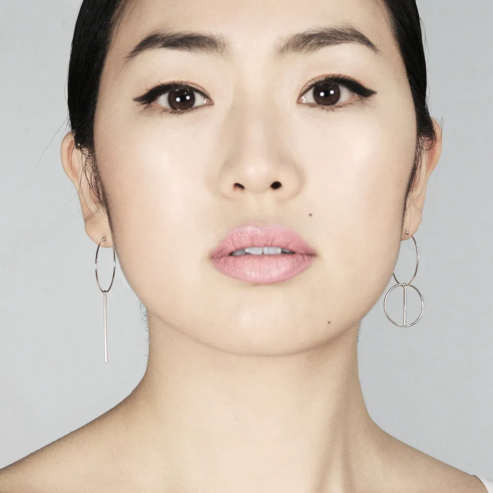 Minimal hoop Earrings - Silver