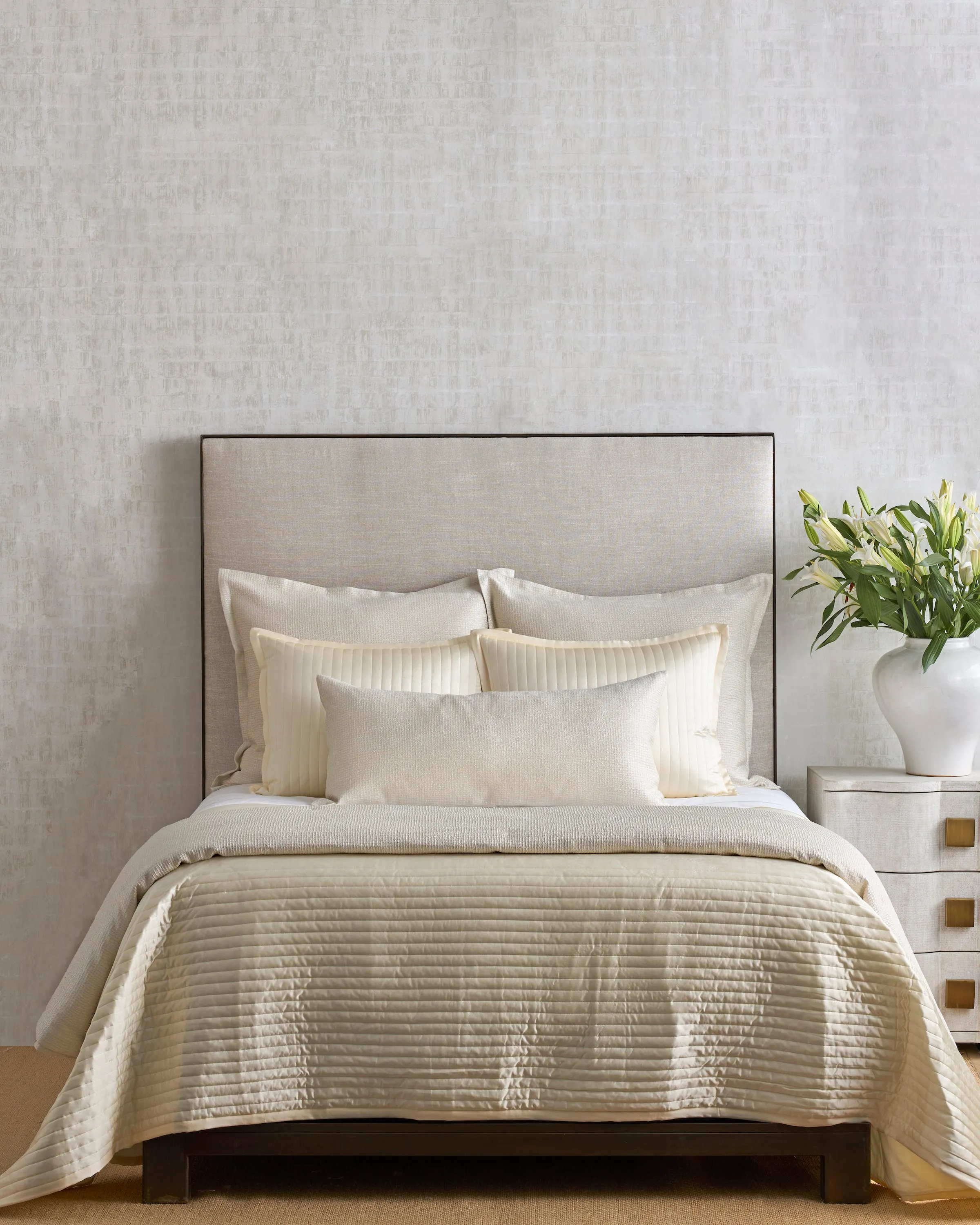 Screen Padded Coverlet