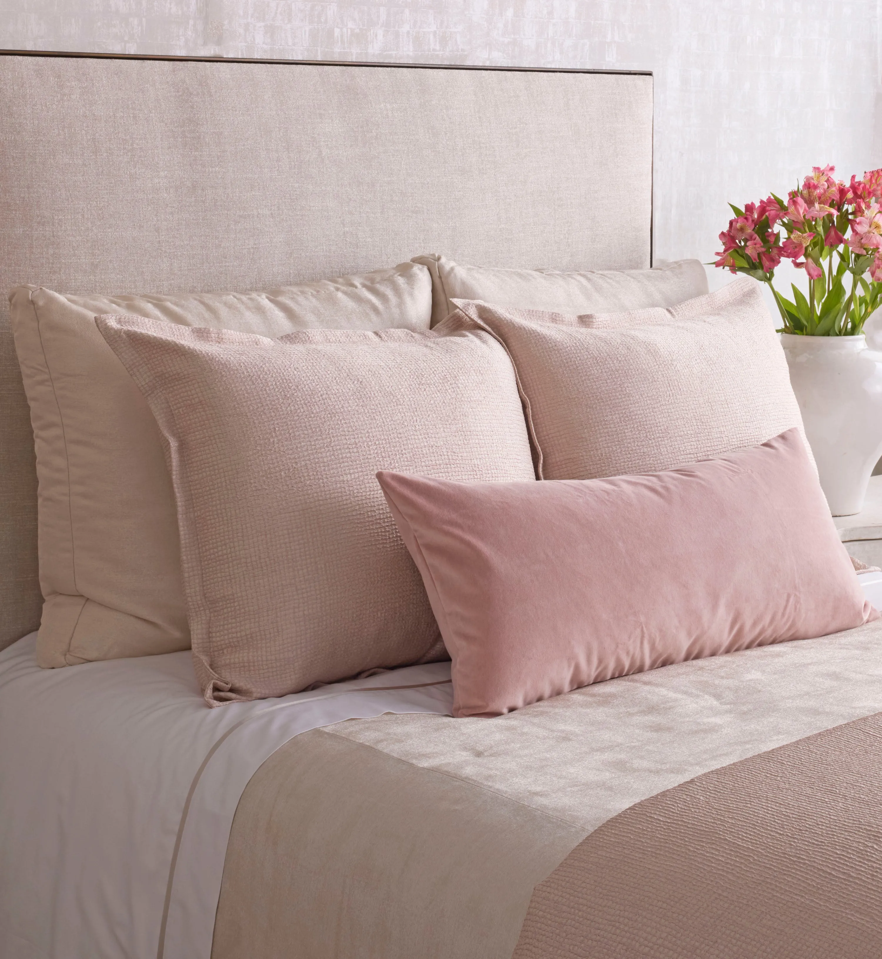 Screen Padded Coverlet